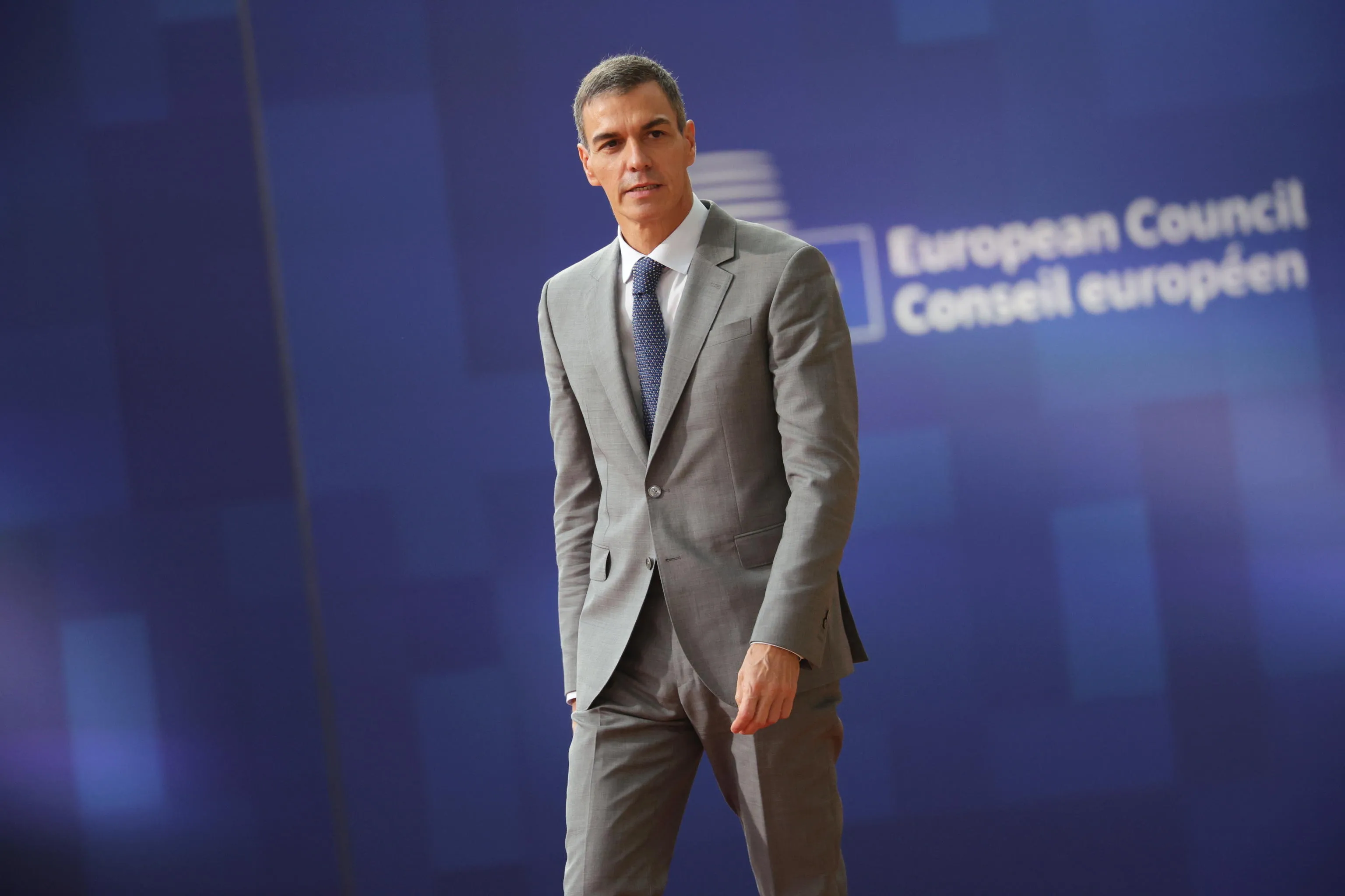 Spagna tra proteste e elezioni anticipate: la scommessa di Pedro Sanchez
